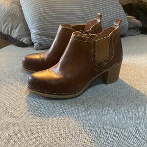 Dansko Stacked Heel Ankle Boots - Size 6